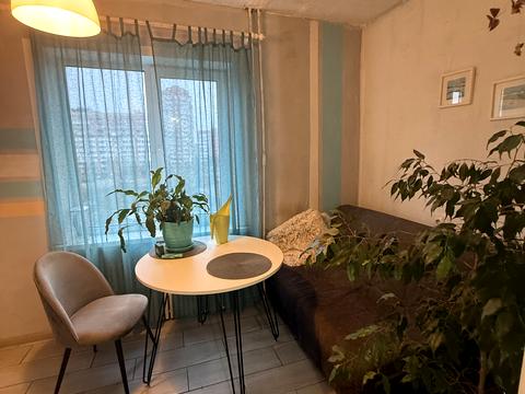 квартира за адресою Автозаводська вул., 56