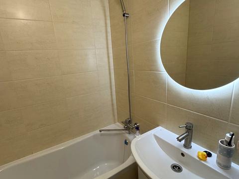 квартира за адресою Автозаводська вул., 56