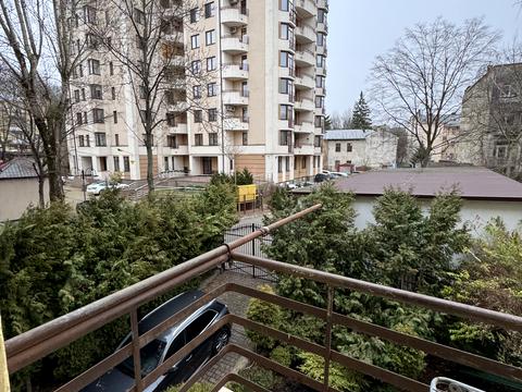 квартира за адресою Максима Рильського вул., 8