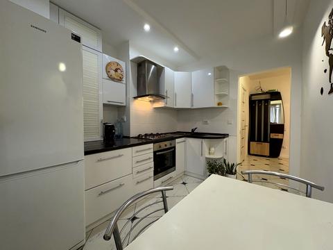 квартира за адресою Боголюбова вул., 12