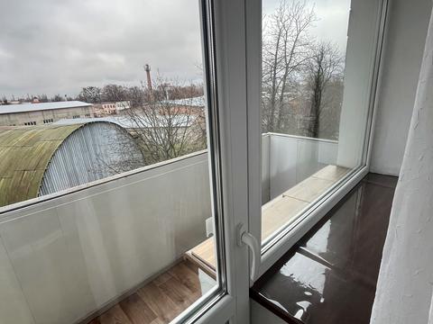 квартира за адресою Тролейбусна вул., 12