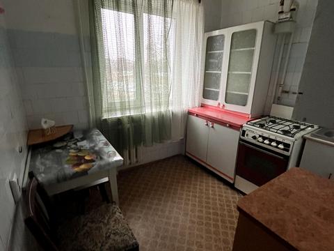 квартира за адресою Тролейбусна вул., 12