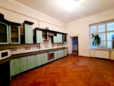 квартира по адресу Гетьмана Дорошенко ул. (Жовтневая), 50