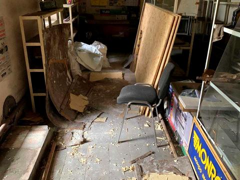 коммерческая по адресу Гончарівський бульв. (Конева), 8