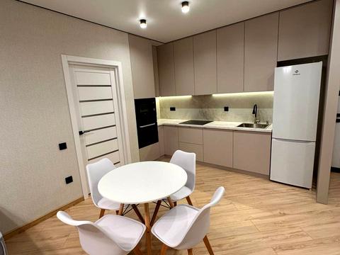 квартира за адресою Борткевича вул., 13