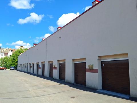 паркомісце за адресою Гетьмана Виговського вул., 47