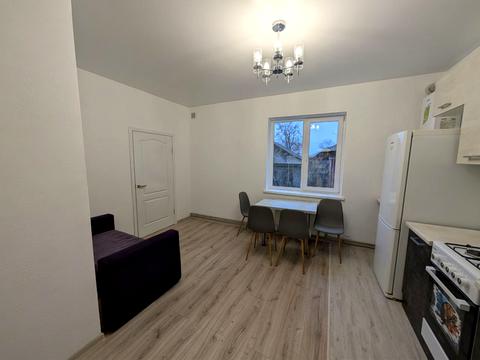 будинок за адресою Царинка