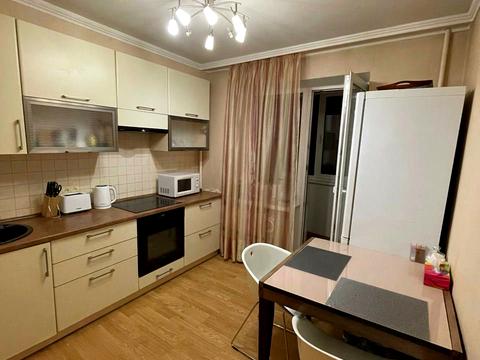 квартира за адресою Дніпро, Науки просп. (Гагаріна), 122