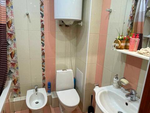 квартира за адресою Дніпро, Науки просп. (Гагаріна), 122