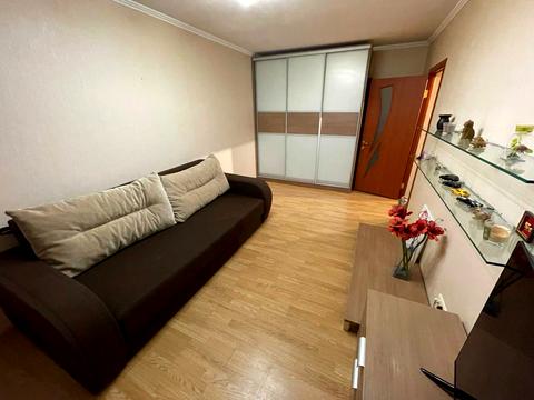 квартира за адресою Дніпро, Науки просп. (Гагаріна), 122