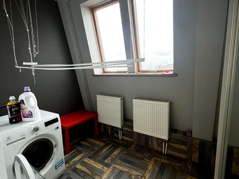 квартира за адресою Задворецька вул., 1а