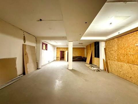 комерційна за адресою Богдана Хмельницького просп. (Героїв Сталінграда), 38