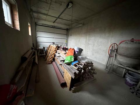 будинок за адресою Незалежності