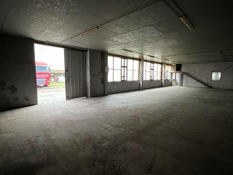 комерційна за адресою Журналістів вул., 11