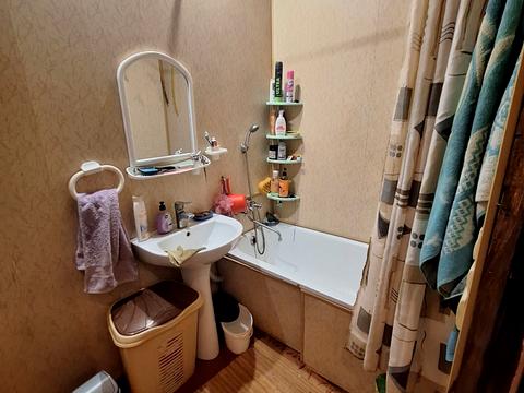 будинок за адресою Вереснева пл.