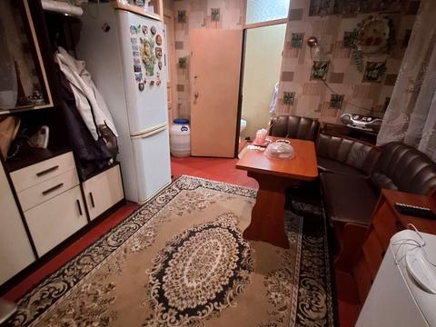 будинок за адресою Вереснева пл.