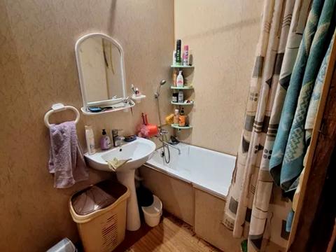 будинок за адресою Вереснева пл.