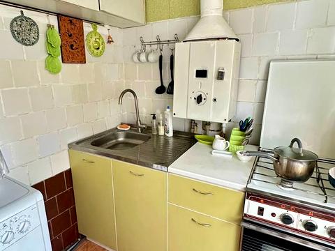 квартира за адресою Перемоги вул., 81-А