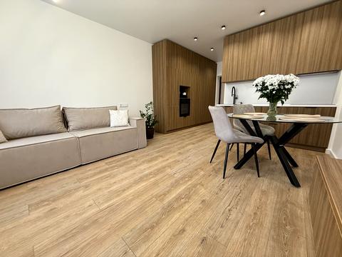 квартира за адресою Соборна вул., (Будинок 6)