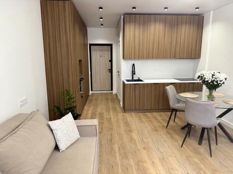 квартира за адресою Соборна вул., (Будинок 6)