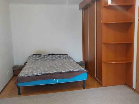 квартира за адресою Гната Хоткевича вул., 8