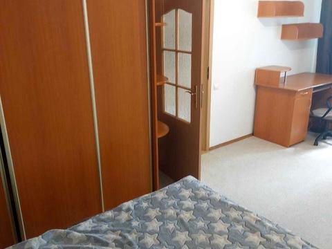 квартира за адресою Гната Хоткевича вул., 8