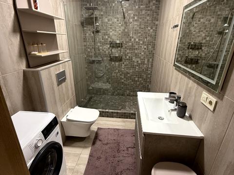 квартира за адресою Літературна вул. (Чехова), 27