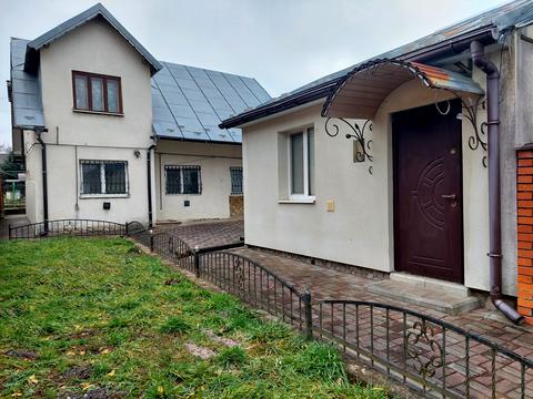 будинок за адресою Борислав, Леоніда Каденюка вул., 44