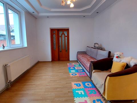 будинок за адресою Борислав, Леоніда Каденюка вул., 44