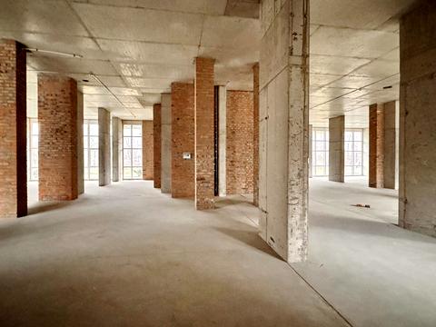 комерційна за адресою Карла Мікльоша вул., 20