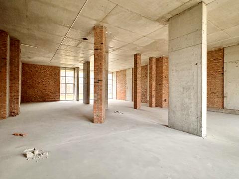 комерційна за адресою Карла Мікльоша вул., 20