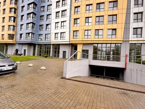 коммерческая по адресу Карла Мікльоша ул., 20