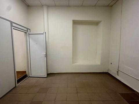 комерційна за адресою В'ячеслава Липинського вул., 12