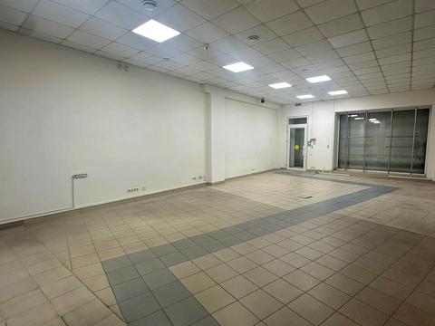 комерційна за адресою В'ячеслава Липинського вул., 12