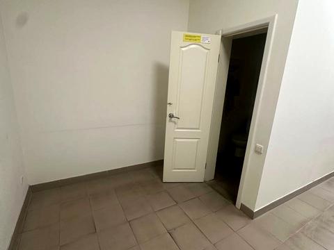 комерційна за адресою В'ячеслава Липинського вул., 12