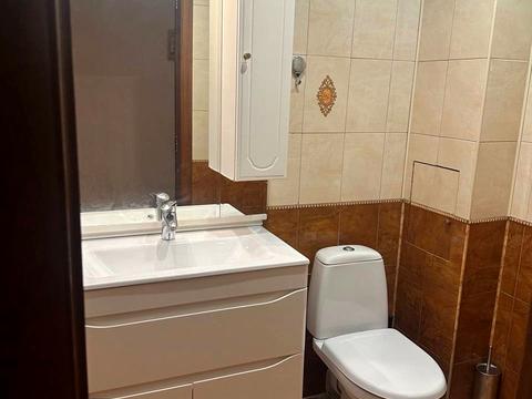 квартира за адресою Одеса, Небесної Сотні просп. (Маршала Жукова), 10-В