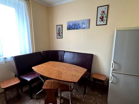 квартира по адресу Червоной Калины просп., 104