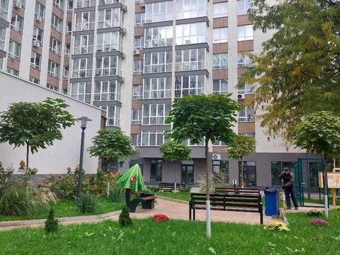 квартира за адресою Профсоюзна вул., 9-А