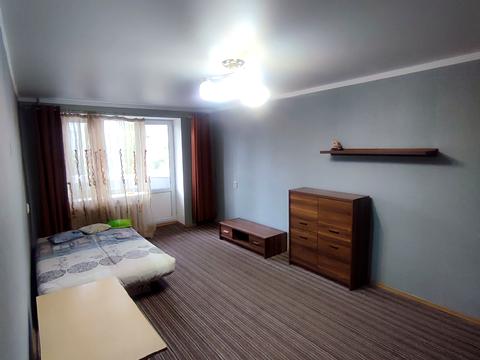 квартира за адресою Олексія Вадатурського вул. (Маршала Малиновського), 33