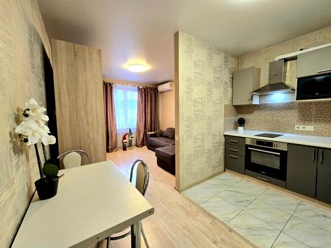 квартира за адресою Конторська вул. (Червоножовтнева), 10, к.1