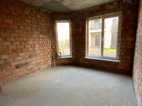 будинок за адресою Світанкова вул.