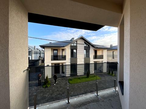 будинок за адресою Світанкова вул.