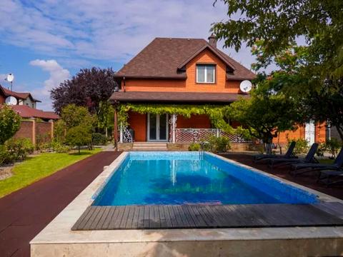 будинок за адресою Соснова