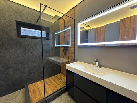 квартира по адресу Ленкавского ул., (Будинок 8)