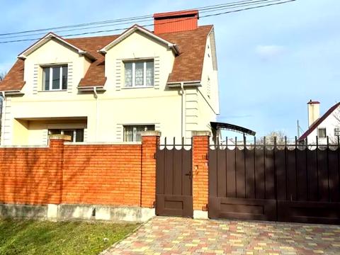 будинок за адресою Молодіжна