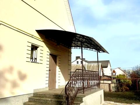 будинок за адресою Молодіжна