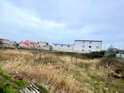 ділянка за адресою Довга вул.