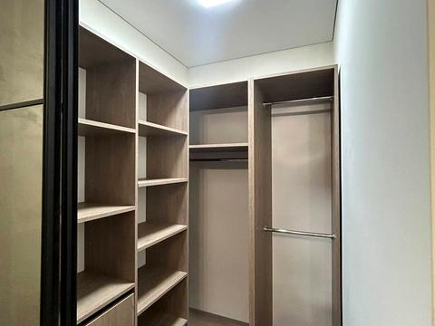 квартира по адресу Юліана Пелеша ул., 3