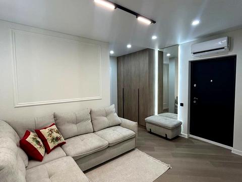 квартира по адресу Юліана Пелеша ул., 3