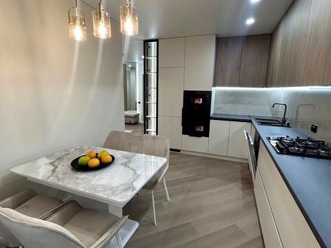 квартира по адресу Юліана Пелеша ул., 3